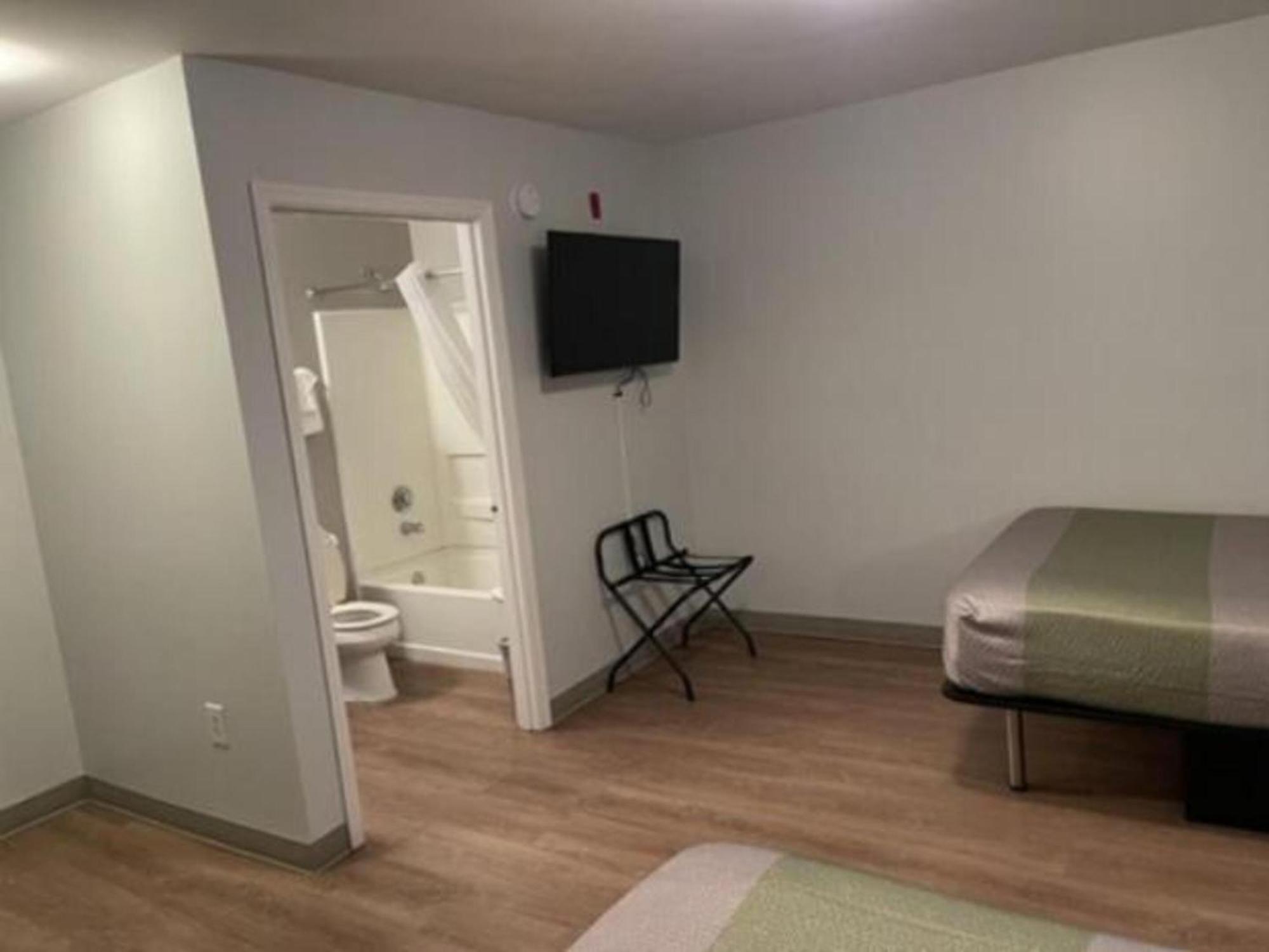 Motel 6-Richmond, Va - I-64 West Henrico Eksteriør billede