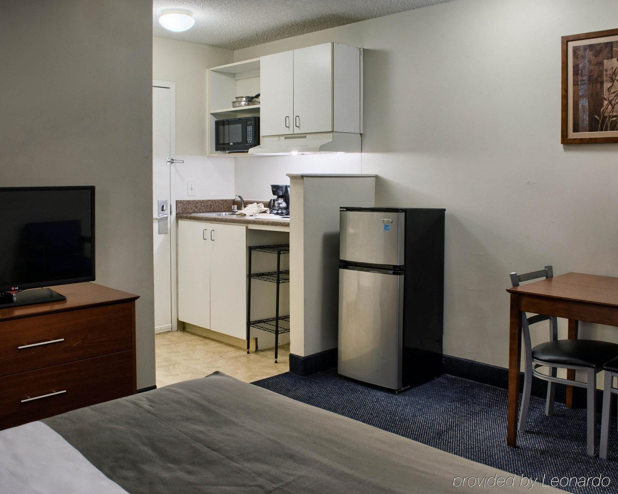 Motel 6-Richmond, Va - I-64 West Henrico Eksteriør billede