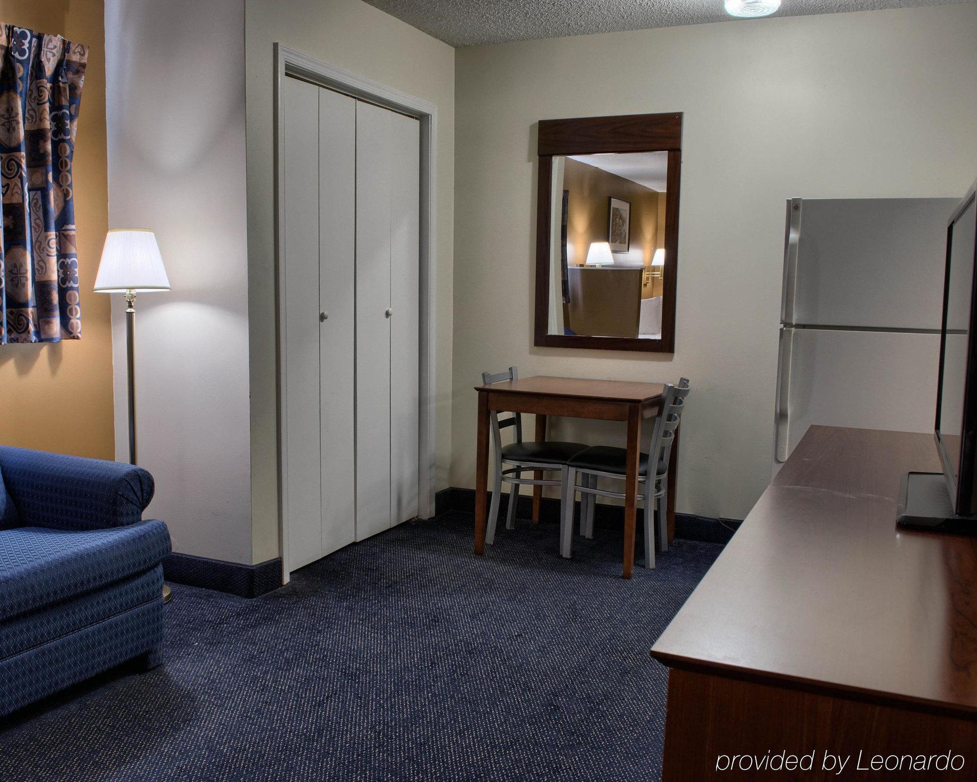 Motel 6-Richmond, Va - I-64 West Henrico Eksteriør billede