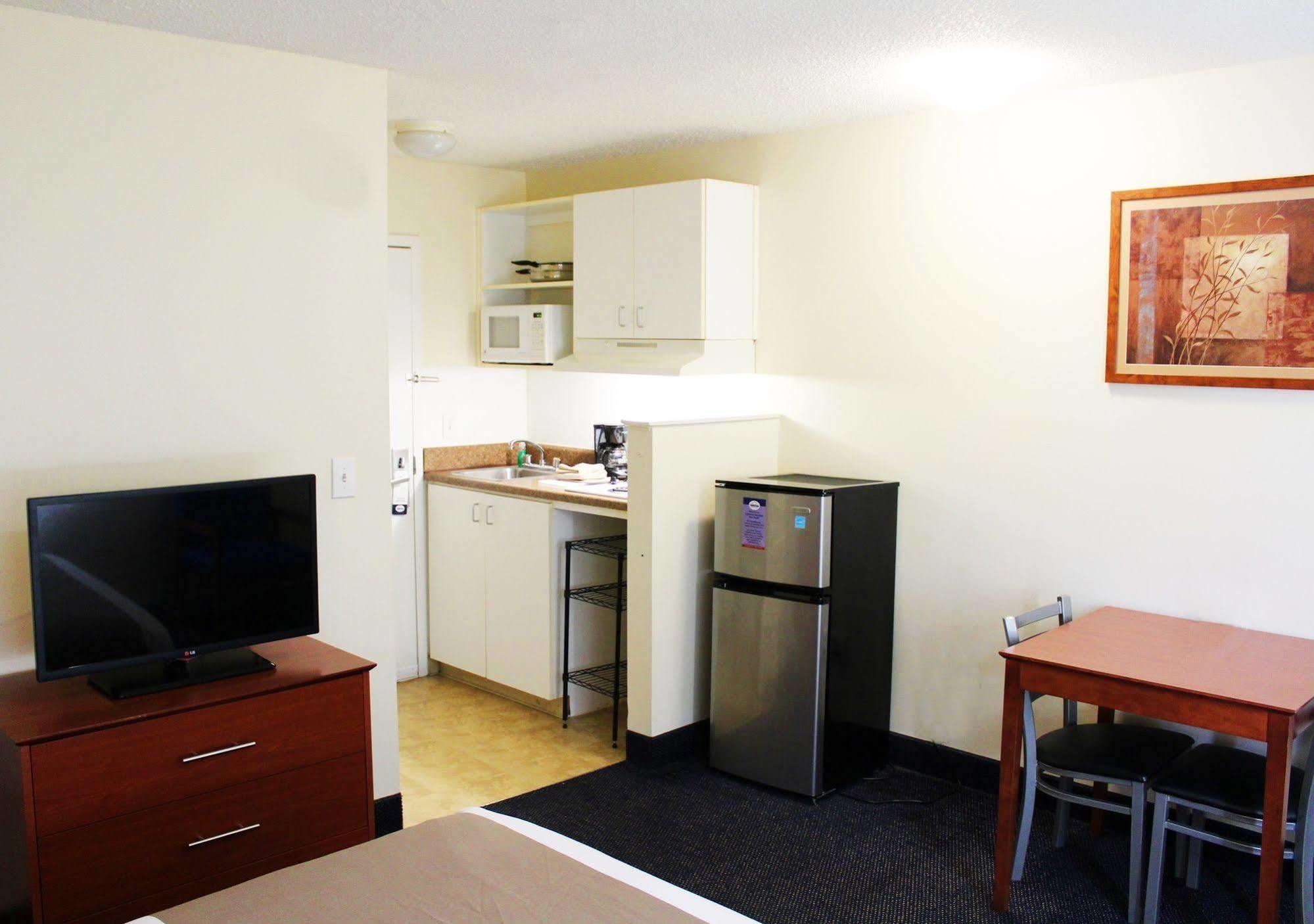 Motel 6-Richmond, Va - I-64 West Henrico Eksteriør billede
