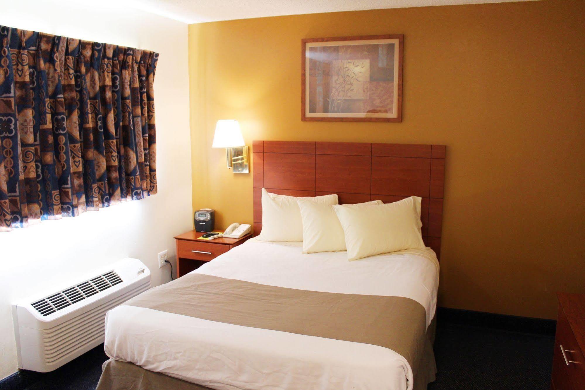 Motel 6-Richmond, Va - I-64 West Henrico Eksteriør billede