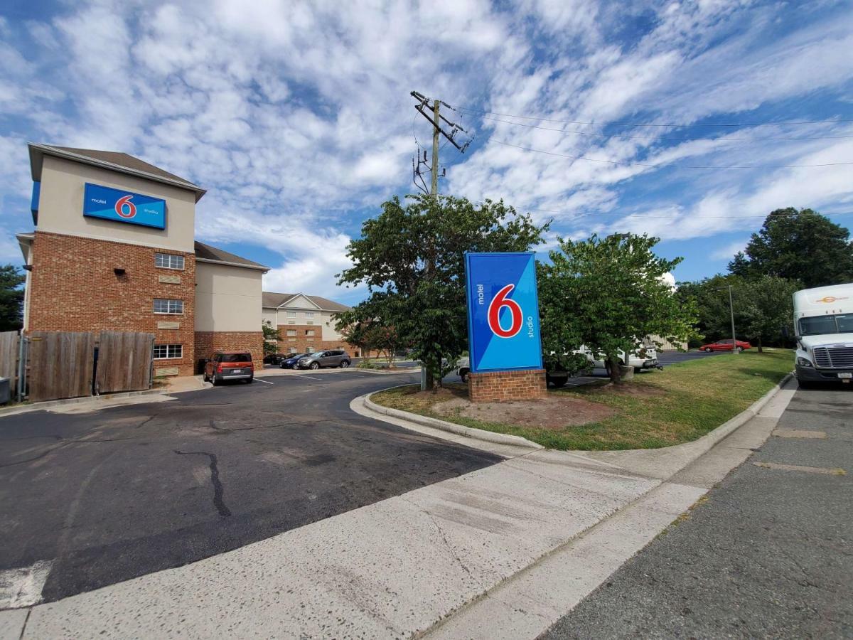 Motel 6-Richmond, Va - I-64 West Henrico Eksteriør billede